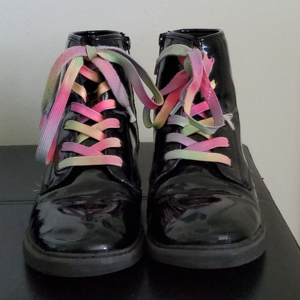 Girls Black Hi-Top Sneakers